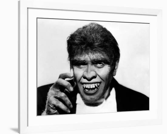 DOCTOR JEKYLL AND MR HYDE, 1931-null-Framed Photo