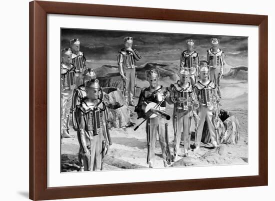 Doctor Who 1967-Victor Crawshaw-Framed Photographic Print