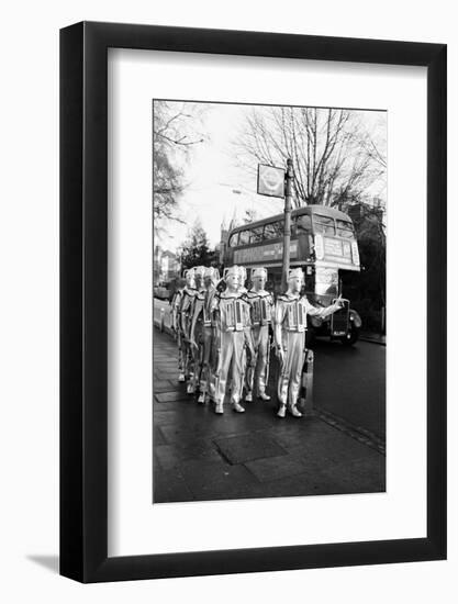 Doctor Who 1967-Victor Crawshaw-Framed Photographic Print