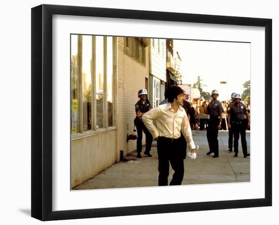 Dog Day Afternoon, Al Pacino, 1975-null-Framed Photo