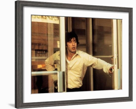 Dog Day Afternoon, Al Pacino, 1975-null-Framed Photo