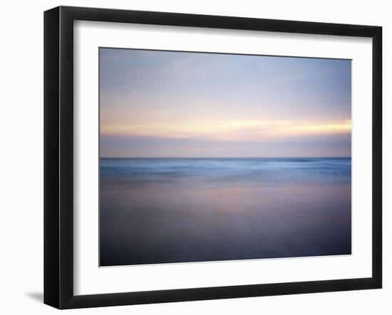 Dolente-Doug Chinnery-Framed Photographic Print