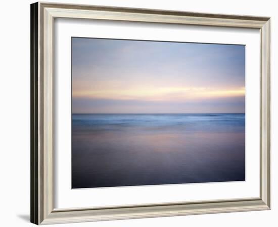 Dolente-Doug Chinnery-Framed Photographic Print