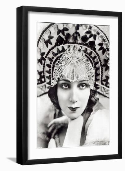 Dolores Del Rio, C.1925 (B/W Photo)-American Photographer-Framed Premium Giclee Print