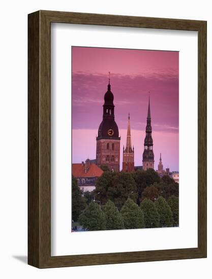 Dom Cathedral, St. Peter's Church-Doug Pearson-Framed Photographic Print