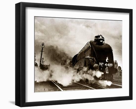 Dominon of Canada Steam Train Leaving London Kings Cross for Edinburgh, June 1938-null-Framed Premium Photographic Print