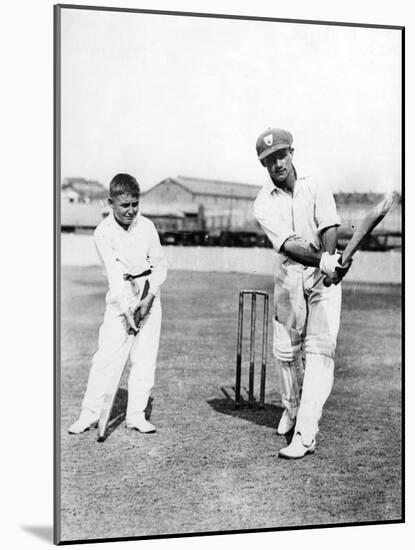 Don Bradman Gives Lesson-null-Mounted Photographic Print