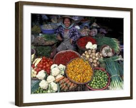 Dong Ba Market, Hue, Vietnam-Keren Su-Framed Photographic Print