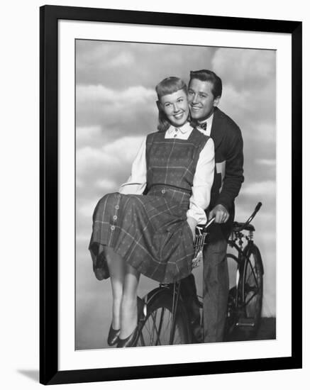 Doris Day, Gordon Macrae, On Moonlight Bay, 1951-null-Framed Photographic Print