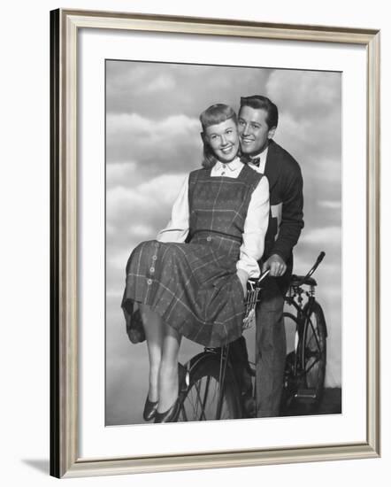 Doris Day, Gordon Macrae, On Moonlight Bay, 1951-null-Framed Photographic Print