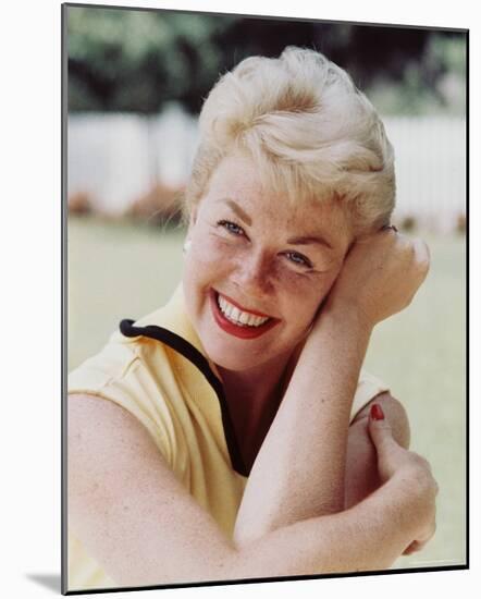 Doris Day-null-Mounted Photo