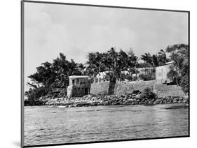 Doris Duke's Hawaiin Home-null-Mounted Photographic Print