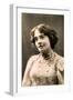 Dorothea Baird, English Actress, 1903-null-Framed Giclee Print