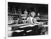 DOUBLE INDEMNITY, 1944 directed by BILLY WILDER Barbara Stanwyck and Fred McMurray (b/w photo)-null-Framed Photo