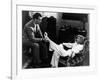 DOUBLE INDEMNITY, 1944 directed by BILLY WILDER Fred MacMurray and Barbara Stanwyck (b/w photo)-null-Framed Photo