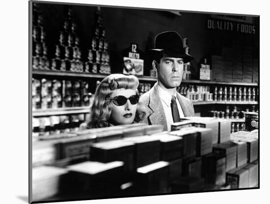 Double Indemnity, Barbara Stanwyck, Fred MacMurray, 1944-null-Mounted Photo