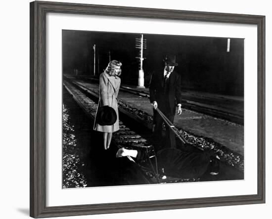 Double Indemnity, Barbara Stanwyck, Fred MacMurray, 1944-null-Framed Photo