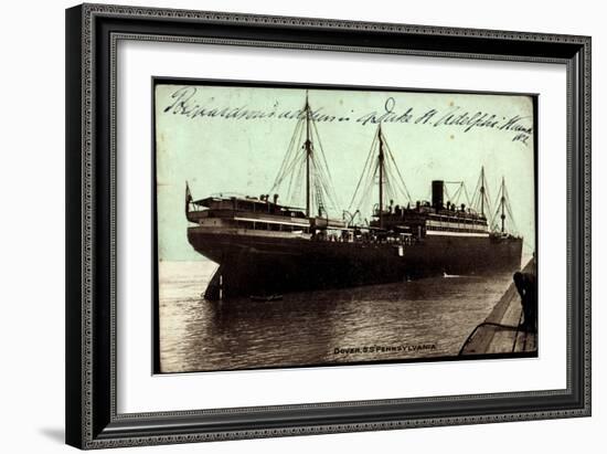 Dover, Hapag, S.S. Pennsylvania, Dampfschiff-null-Framed Giclee Print