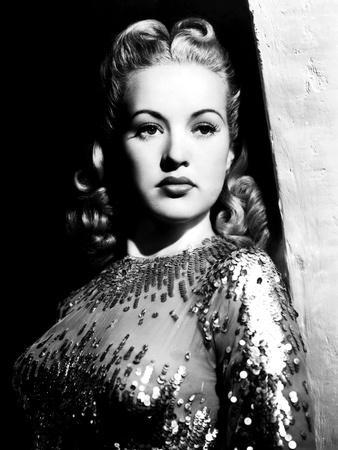https://imgc.allpostersimages.com/img/posters/down-argentine-way-betty-grable-1940_u-L-Q12O8230.jpg?artPerspective=n