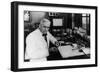Dr. Alexander Flemings Discover of the Antibiotic Penicillin-null-Framed Photo