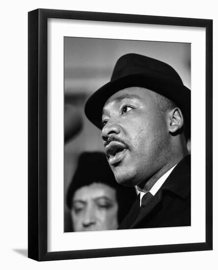 Dr. Martin Luther King, Jr. Talks to Newsmen-Henry Burroughs-Framed Photographic Print