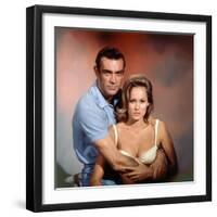 Dr No 1962 Directed by Terence Young Sean Connery / Ursula Andress-null-Framed Photo