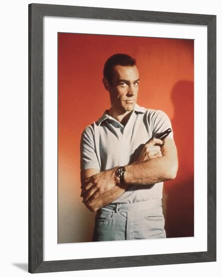 Dr No by Terence Young with Sean Connery, 1962 (photo)-null-Framed Photo