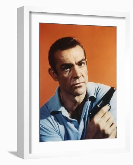 Dr No by Terence Young with Sean Connery, 1962 (photo)-null-Framed Photo