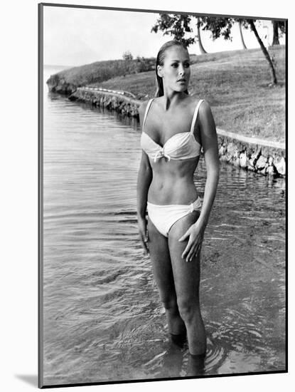 Dr No, Ursula Andress, 1962-null-Mounted Photo