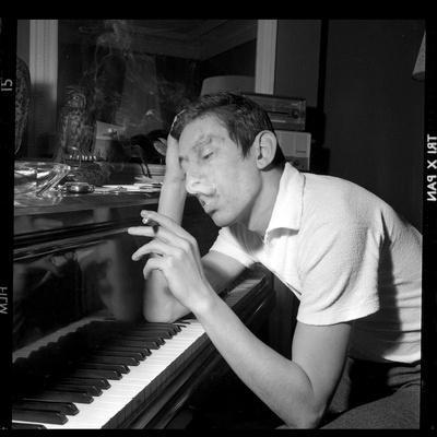 Serge Gainsbourg Smoking