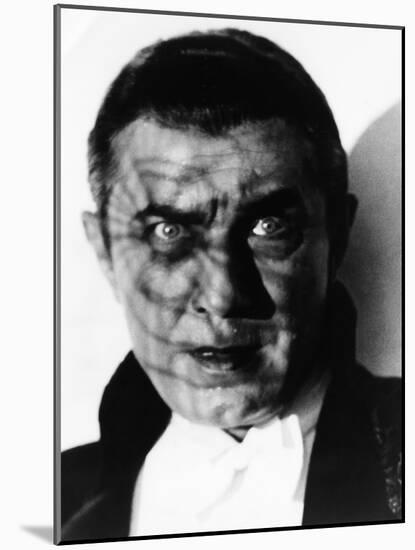 Dracula, Bela Lugosi, 1931-null-Mounted Photo