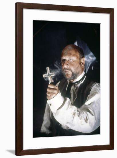 Dracula by John Badham with Donald Pleasence, 1979 (photo)-null-Framed Photo