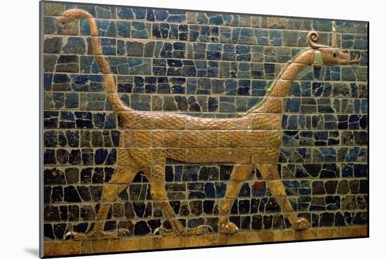 Dragon of Marduk, on the Ishtar Gate, Neo-Babylonian, 604-562 BC-null-Mounted Giclee Print