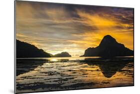 Dramatic Sunset Light over the Bay of El Nido, Bacuit Archipelago, Palawan, Philippines-Michael Runkel-Mounted Photographic Print