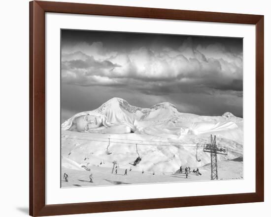 Dream Vacation-Thomas Barbey-Framed Giclee Print