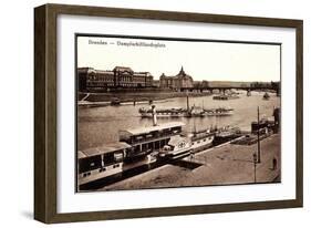 Dresden, Dampfschifflandeplatz,Dampfer Karlsbad,Elbe-null-Framed Giclee Print