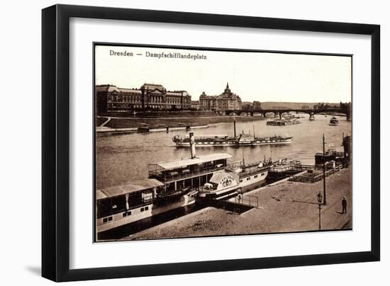 Dresden, Dampfschifflandeplatz,Dampfer Karlsbad,Elbe-null-Framed Giclee Print