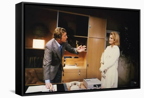 DRESSED TO KILL, 1980 directed by BRIAN by PALMA Michael Caine / Angie Dickinson (photo)-null-Framed Stretched Canvas