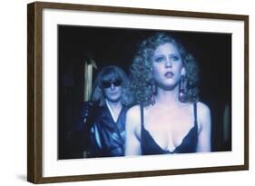 DRESSED TO KILL, 1980 directed by BRIAN by PALMA Michael Caine / Nancy Allen (photo)-null-Framed Photo