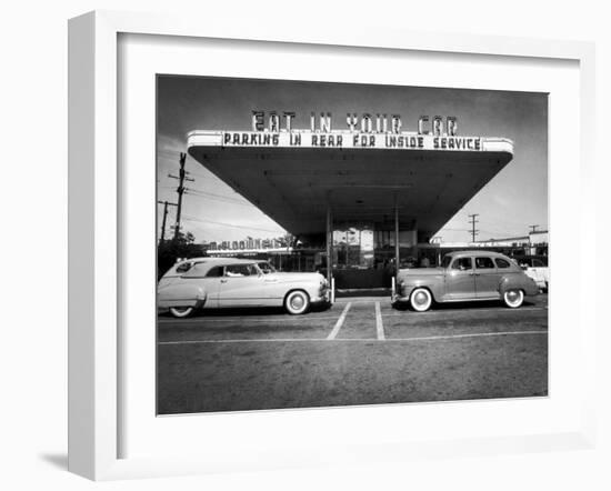 Drive-In-Restaurant, in Los Angeles Suburb-Loomis Dean-Framed Photographic Print