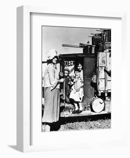 Drought refugees from Oklahoma looking for work in the fields of California. San Jose Mission, 1935-Dorothea Lange-Framed Photographic Print