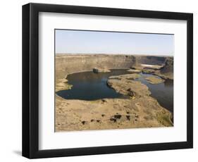 Dry Falls, Grand Coulee, Washington State, Usa-Tony Waltham-Framed Photographic Print