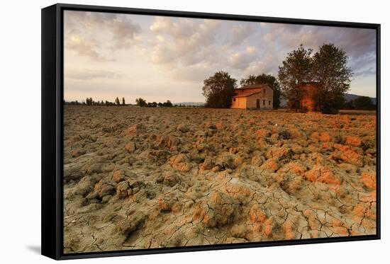 Dry Ground at Sunset with a Cottage in the Background in the Umbria's Countryside , Umbria, Italy-ClickAlps-Framed Stretched Canvas