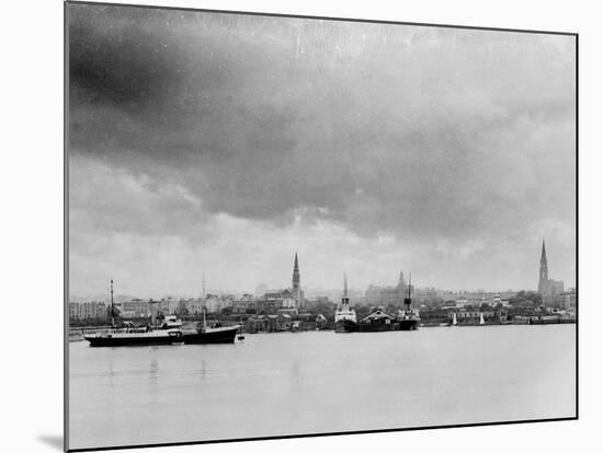 Dublin Harbour 1930S-null-Mounted Photographic Print