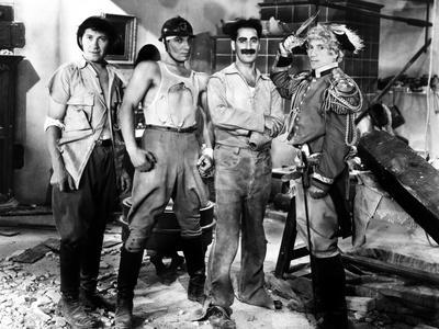 Duck Soup (1933) Posters & Wall Art Prints | AllPosters.com