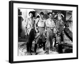 Duck Soup, Chico Marx, Zeppo Marx, Groucho Marx, Harpo, 1933-null-Framed Photo