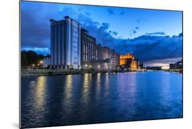 Duisburg, North Rhine-Westphalia, Germany-Bernd Wittelsbach-Mounted Photographic Print