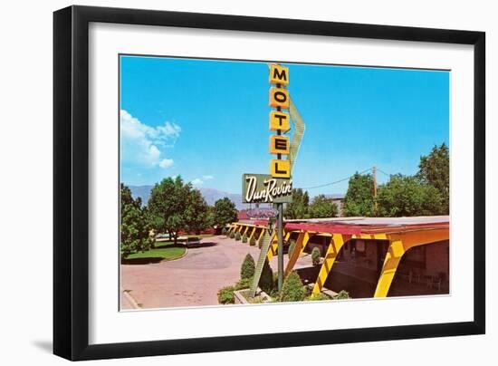 Dun Rovin' Vintage Motel-null-Framed Art Print