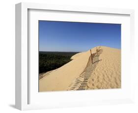 Dunes Du Pyla, Bay of Arcachon, Cote D'Argent, Aquitaine, France, Europe-Peter Richardson-Framed Photographic Print