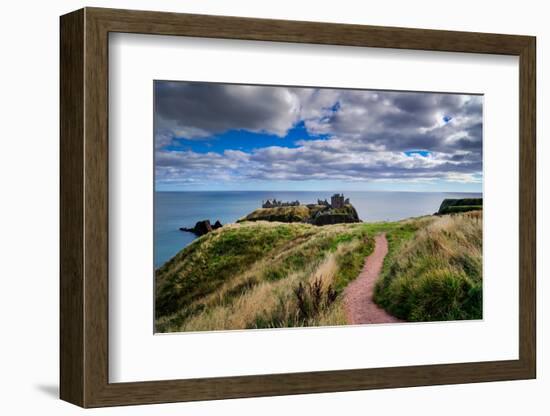 Dunnottar Castle Outside of Stonehaven, Aberdeenshire, Scotland, United Kingdom, Europe-Jim Nix-Framed Photographic Print